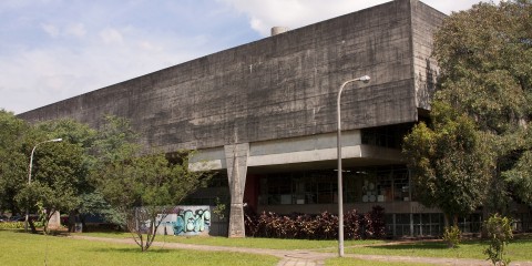 FAU – Faculdade de Arquitetura e Urbanismo